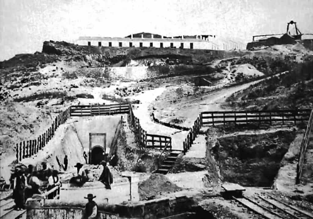 Entrance into one of the São Domingos Mine levels, c1864