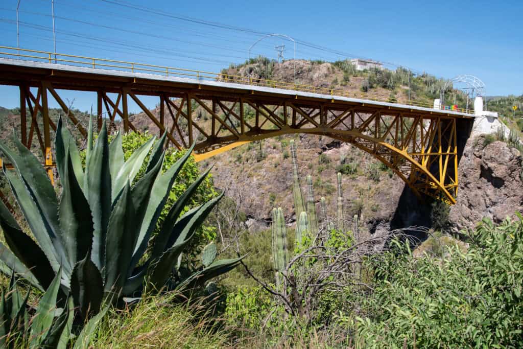 Puente de Tasquillo, built by Richard Honey