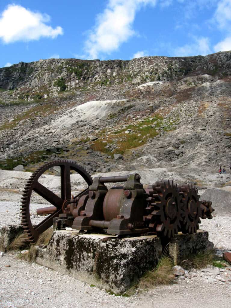 Cornish rolls crusher, Glendalough